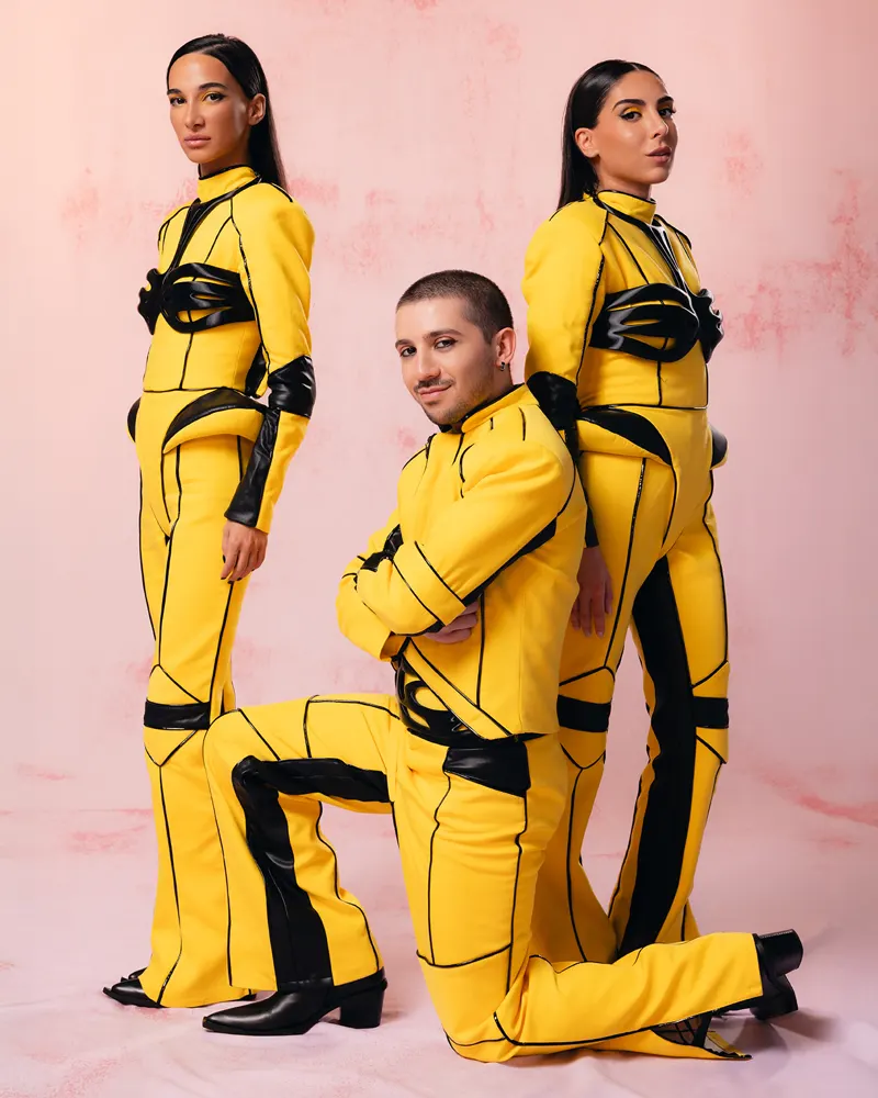 yellow · form-fitting